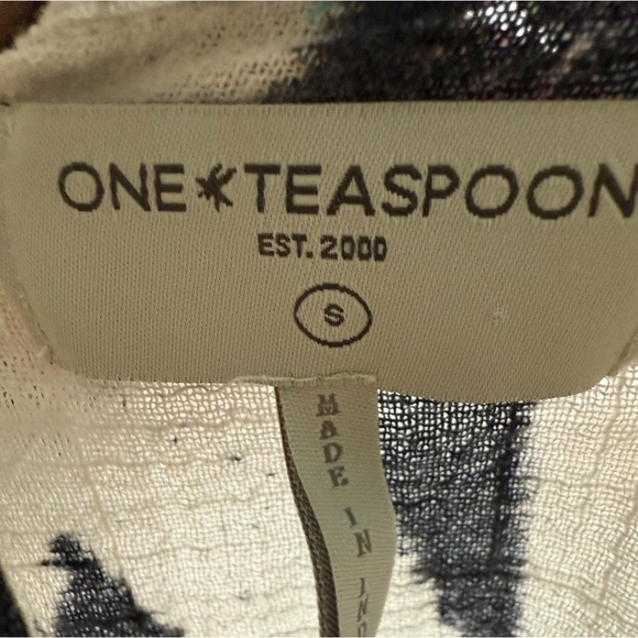 OneTeaspoon Runaway Muslin Longline Shirt Black White Patterned Button-Up Shirt - Picture 8 of 8